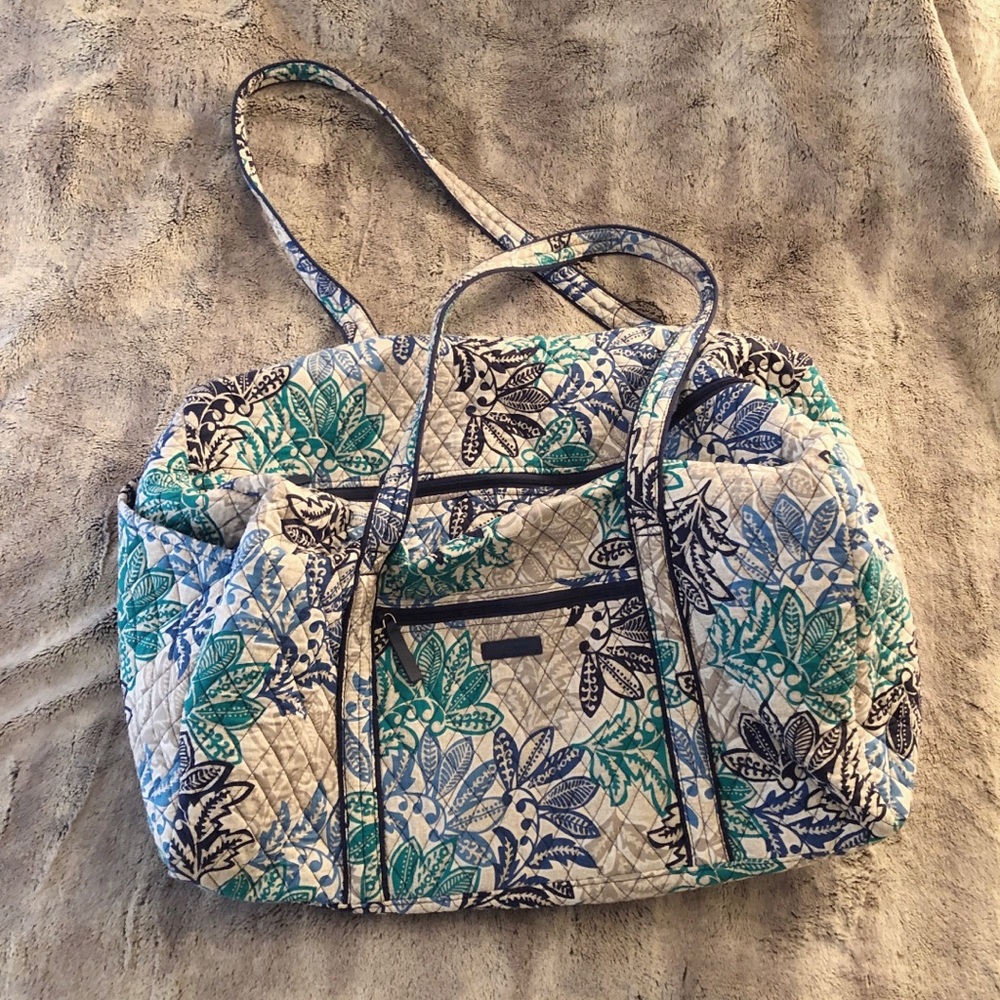 vera bradley duffel bag